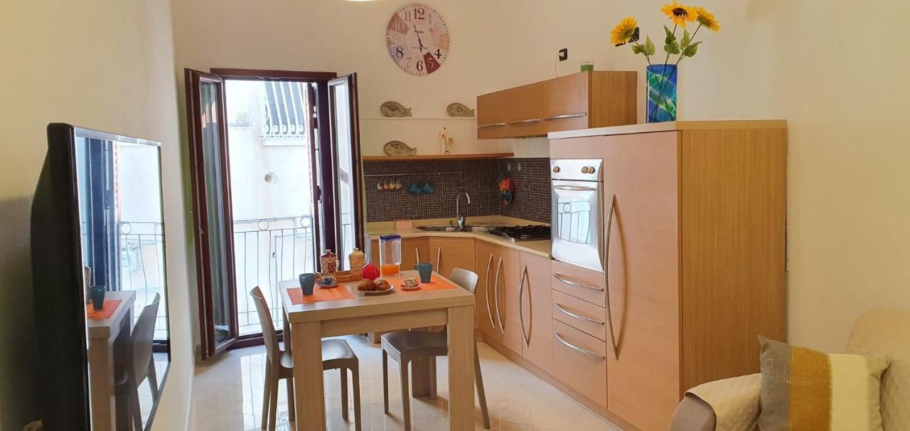 Apartamento Storico 3 Monopoli Exterior foto